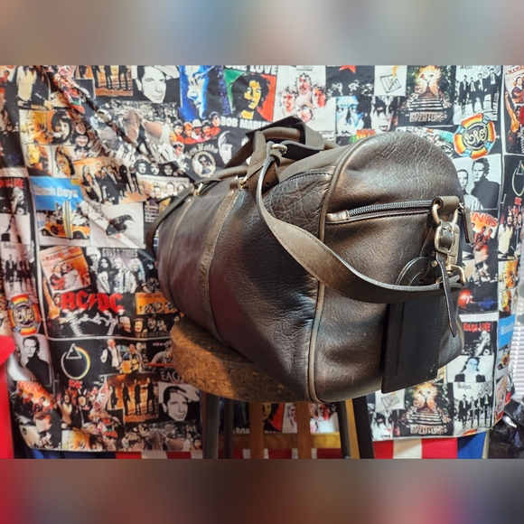 M.LONDON WEEKENDER TRAVEL BAG BY LEVENGER - Picture 7 of 15